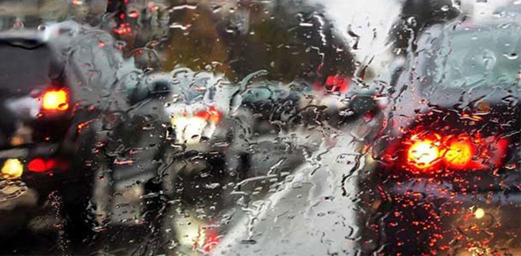 Yağmurlu Havalarda Araç Kullanımı