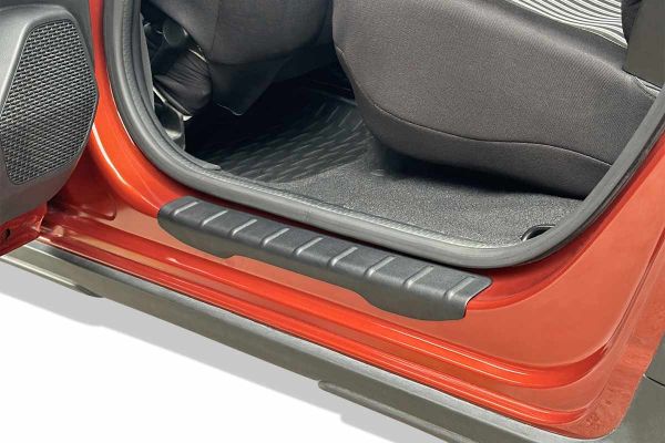 Dacia Jogger Kapı Eşiği Plastik 4 Parça 2022 ve Sonrası