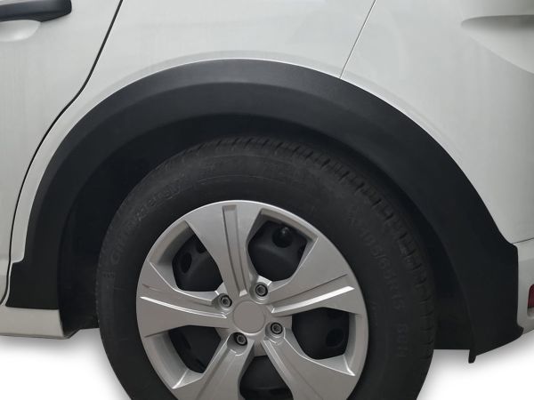 Dacia Sandero Stepway Çamurluk Dodik Seti 4 Parça Abs 2020-2025 Arası