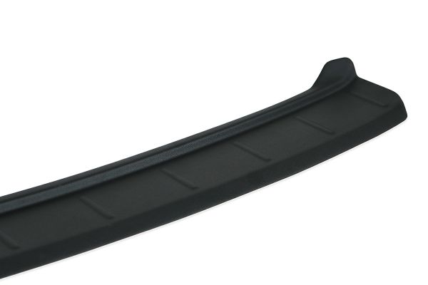 Fiat 500X Sport Arka Tampon Eşiği Plastik 2020 ve Sonrası