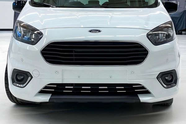 Ford Courier Krom Ön Tampon Çıtası 12 Parça 2018-2023 Arası