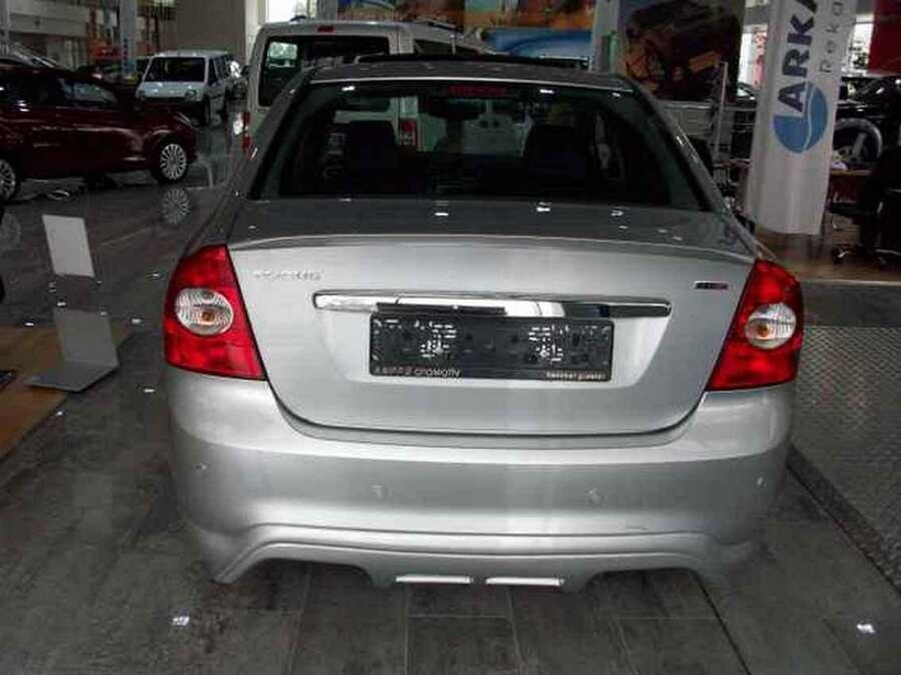 Body Kit » Fiber - Ford Focus 2 Anatomik Spoiler 2005-2011 Arası