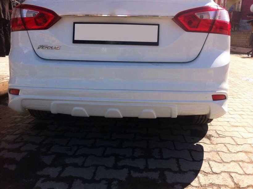 Body Kit » Fiber - Ford Focus 3 Sedan Arka Karlık 2010-2015 Arası