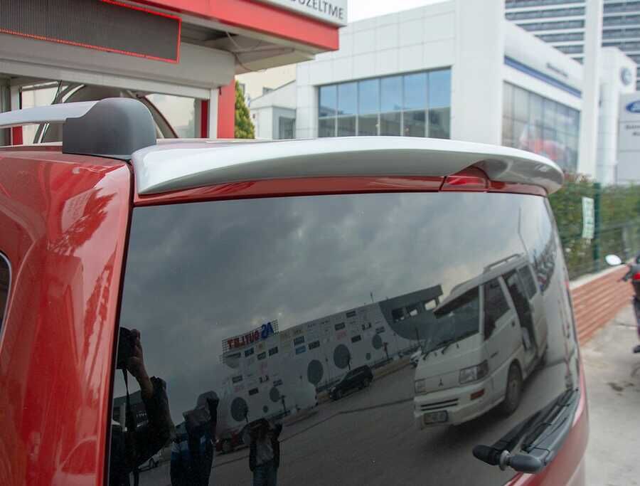 Ford Tourneo Courier Spoiler 2018-2023 Arası