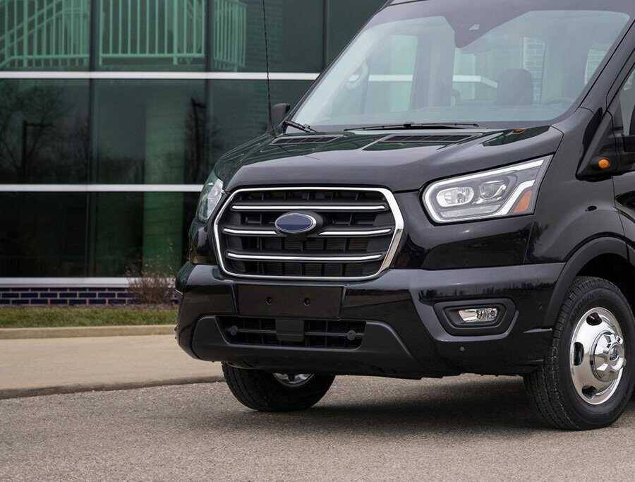 Omsa Ford Transit Krom Ön Panjur 4 Parça 2019 Ve Sonrası