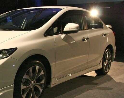 Body Kit » Fiber - Honda Civic FB7 Marşpiyel 2012 ve Sonrası