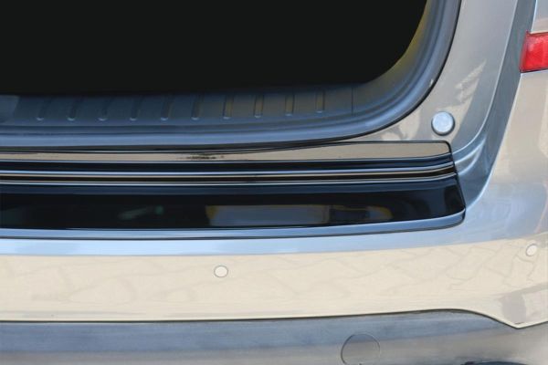 Hyundai Tucson Arka Tampon Eşiği Plastik Parlak Siyah 2018-2020 Arası