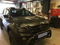 Body Kit » Fiber - Mercedes X-Class Ledli Ön Cam Üstü Moonvisor 2017 ve Sonrası Mat Siyah