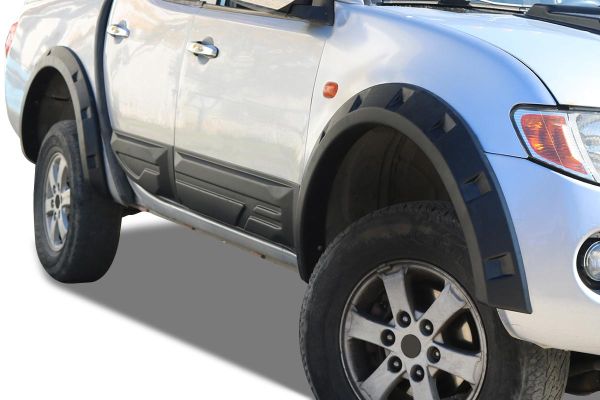 Mitsubishi L200 Çamurluk Dodik Seti 4 Parça Abs 2006-2015 Arası 