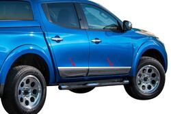 OMSA Mitsubishi L200 Krom Yan Kapı Çıtası 4 Parça 2020 ve Sonrası - Thumbnail