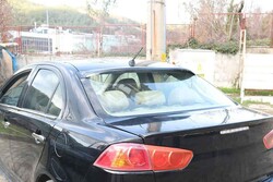 Body Kit » Plastik - Mitsubishi Lancer Cam Üstü Spoiler Piano Black 2007 ve Sonrası