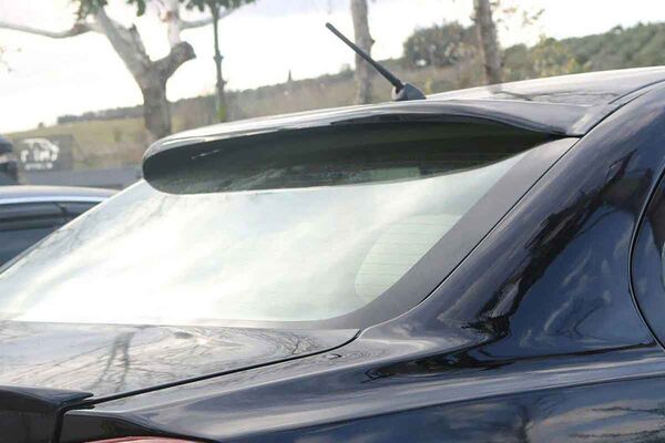 Mitsubishi Lancer Cam Üstü Spoiler Piano Black 2007 ve Sonrası