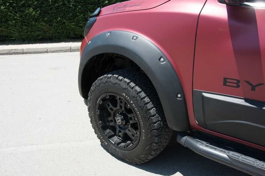 Nissan Navara Dodik Set Vidalı Çift Depolu 4 Parça 2016 ve Sonrası