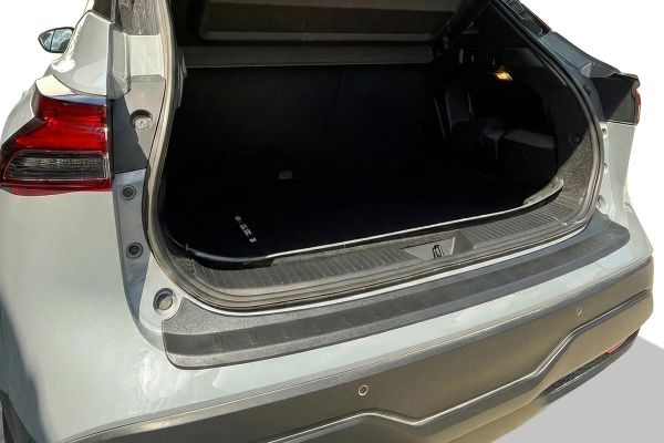 Nissan Qashqai Arka Tampon Eşiği Plastik 2021 ve Sonrası