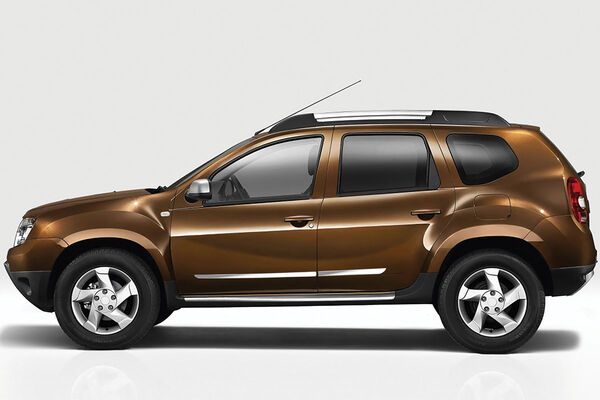 OMSA Dacia Duster Krom Yan Kapı Çıtası 4 Parça 2010-2017 Arası