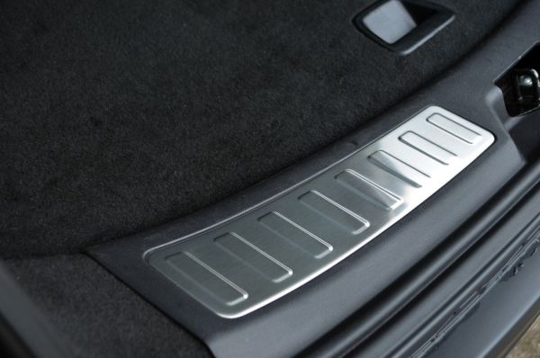 OMSA Land Rover Discovery Sport Krom Bagaj İç Eşiği Taşlı 2014-2019 Arası