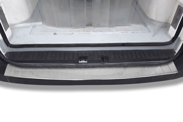 OMSA Opel Movano 3 Krom Arka Tampon Eşiği Taşlı 2010-2019 Arası