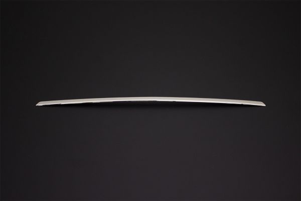 OMSA Peugeot 3008 Krom Bagaj Çıtası Plaka Üstü 2016-2023 Arası