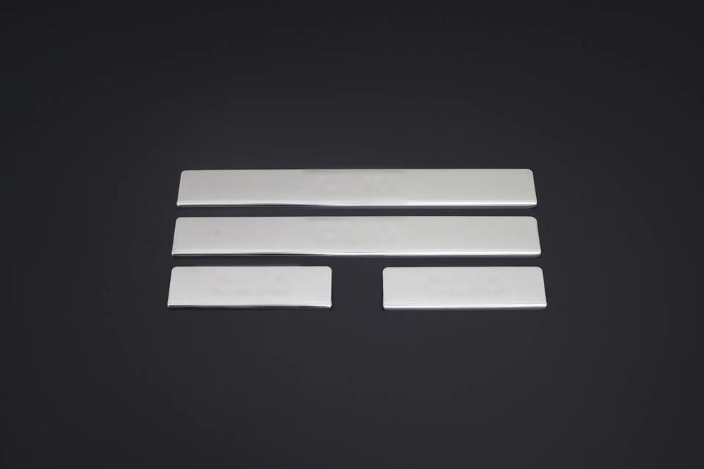 OMSA Renault Clio 5 Krom Kapı Eşiği 4 Parça Taşlı 2019-2025 Arası