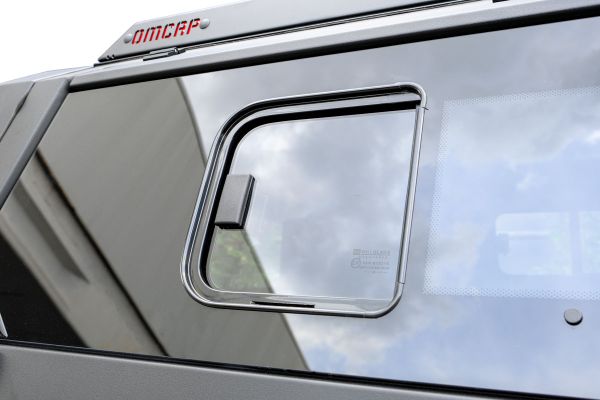 OMSA Ssangyong KGM Musso Omcap Camlı Kabin Paslanmaz Çelik Sürgülü Yan Camlar 2026 ve Sonrası