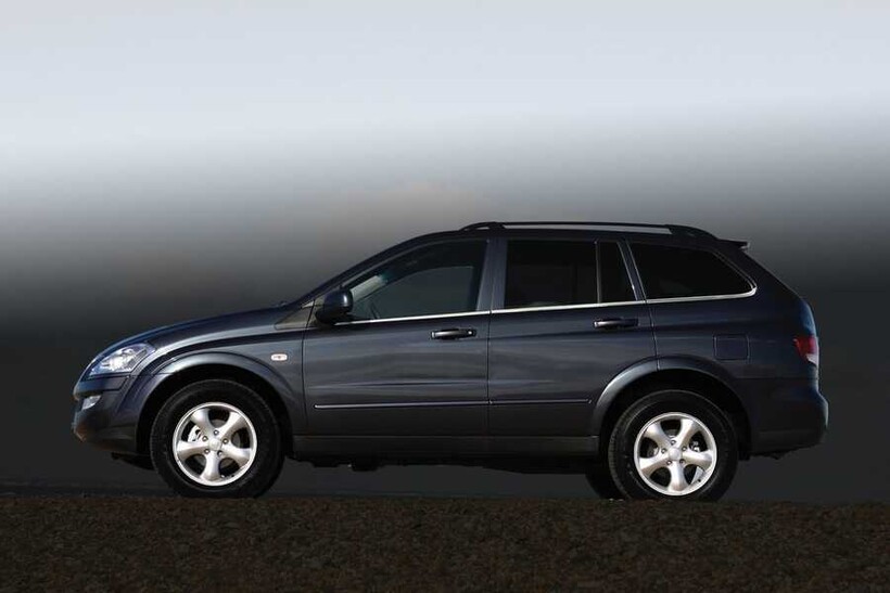 OMSA Ssangyong Kyron Krom Cam Alt Çıtası 2007-2014 Arası - Thumbnail