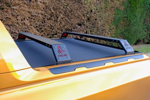 OMSA Toyota Hilux Dakar Kasa Üstü Ara Atkı 2 Parça Siyah 130-177cm 2015-2026 Arası