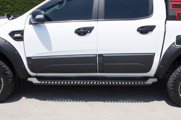 OMSA Toyota Hilux Dakar Yan Basamak Siyah V1 2006-2015 Arası