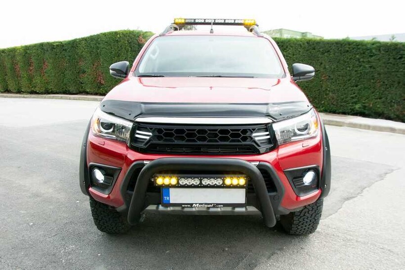 OMSA Toyota Hilux Pars Ön Koruma Çap:76 Siyah 2015-2026 Arası - Thumbnail