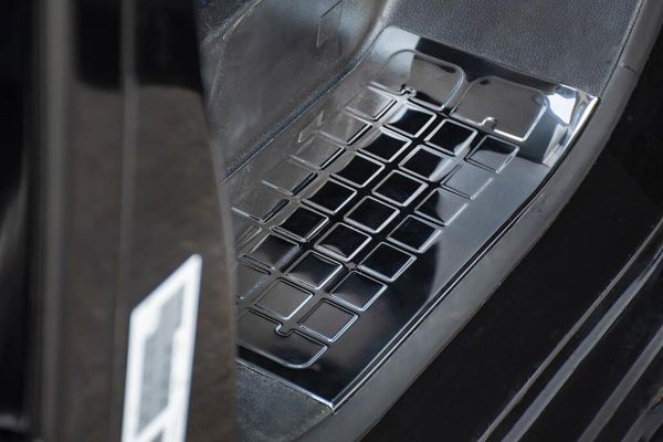 OMSA Toyota Proace Verso Krom Kapı Eşiği Normlu 3 Parça 2016 ve Sonrası