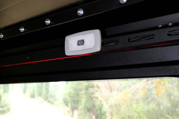 OMSA VW Amarok Omcap Camlı Kabin Paslanmaz Çelik 2010-2021 Arası OMSA VW Amarok Omcap Camlı Kabin Paslanmaz Çelik 2010-2021 Arası