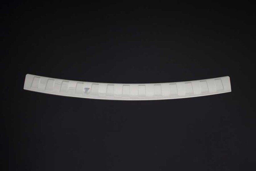 Krom Aksesuar » Omsa - OMSA VW Golf 7 Krom Arka Tampon Eşiği Taşlı 2013-2020 Arası