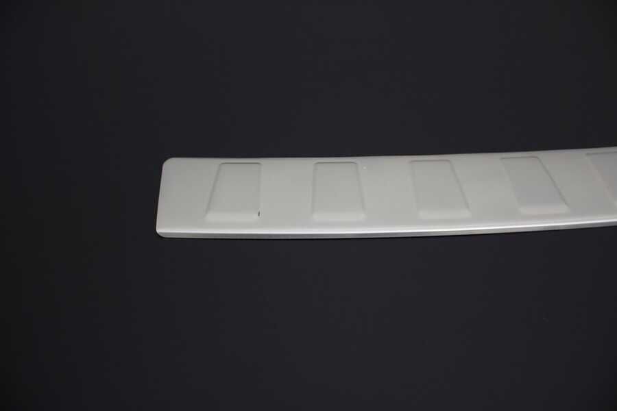 OMSA VW Golf 7 Krom Arka Tampon Eşiği Taşlı 2013-2020 Arası OMSA VW Golf 7 Krom Arka Tampon Eşiği Taşlı 2013-2020 Arası