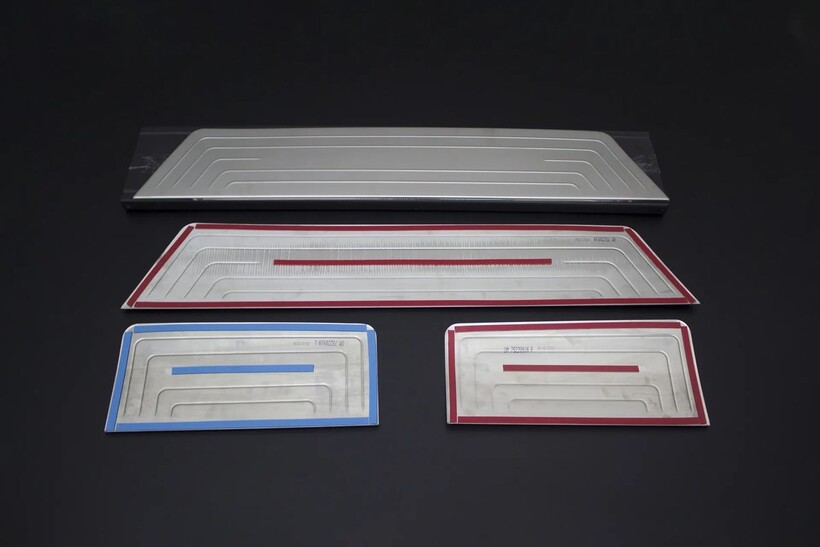 OMSA VW T5 Transporter Krom Kapı Eşiği 4 Parça 2003-2023 Arası - Thumbnail