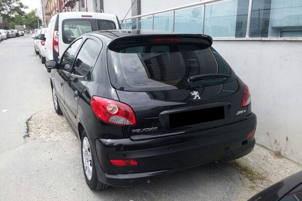 Peugeot 206 Spoiler Cam Üstü 1998-2010 Arası