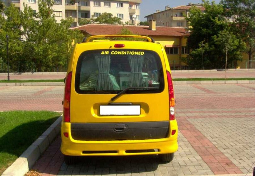 Body Kit » Fiber - Renault Kangoo Spoiler 2004-2008 Arası