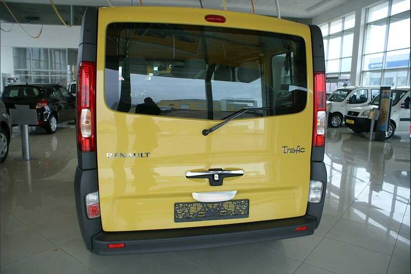 Krom Aksesuar » Omsa - OMSA Renault Trafic 2 Krom Bagaj Açma Tek Kapı 2001-2014 Arası