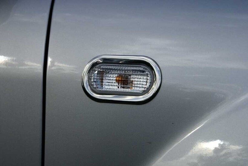 Universal VW Krom Sinyal Çerçevesi 2 Parça 2003-2014 Arası - Thumbnail