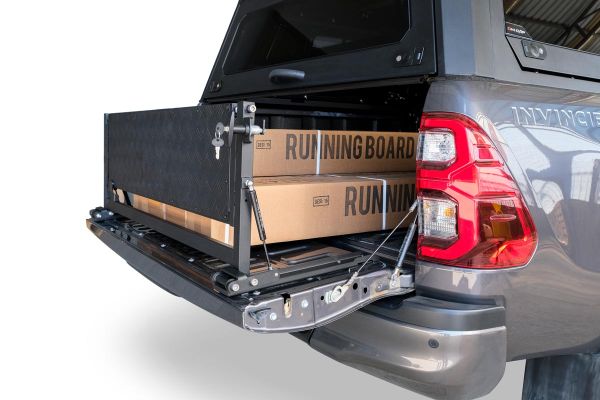 Universal Pick-Up Katlanır Kasa Basamağı Siyah Universal Pick-Up Katlanır Kasa Basamağı Siyah