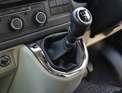 OMSA VW T6 Transporter Krom Vites Konsol Çerçevesi Manuel 2015-2019 Arası - Thumbnail