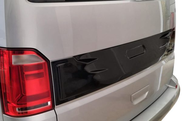 VW T6 Transporter Plaka Yeri 2015 ve Sonrası